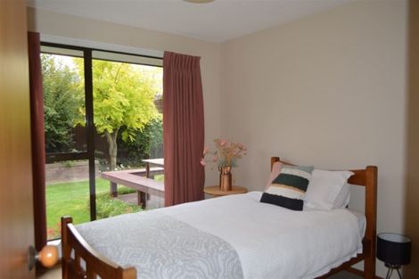 Photo of property in 9 Algie Place, Avonhead, Christchurch, 8042