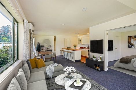 Photo of property in 214 Grove Road, Mayfair, Hastings, 4122