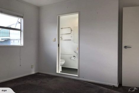 Photo of property in 15/3 Ngahura Street, Eden Terrace, Auckland, 1021