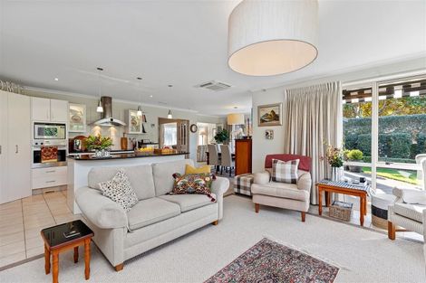 Photo of property in 1 Bahamas Key, Papamoa Beach, Papamoa, 3118