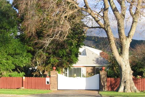 Photo of property in 448 Te Moana Road, Waikanae, 5036