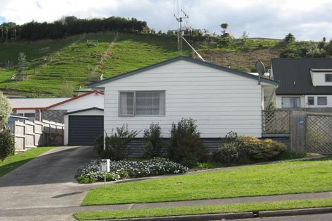 Photo of property in 23 Resolution Road, Welcome Bay, Tauranga, 3112