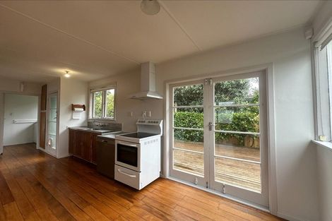 Photo of property in 1/14 Roberts Road, Te Atatu South, Auckland, 0610