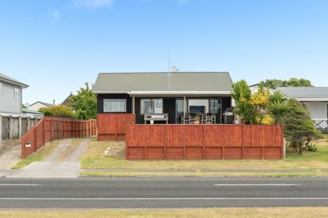 Photo of property in 770 Papamoa Beach Road, Papamoa Beach, Papamoa, 3118