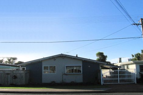 Photo of property in 51 Te Moana Road, Waikanae Beach, Waikanae, 5036
