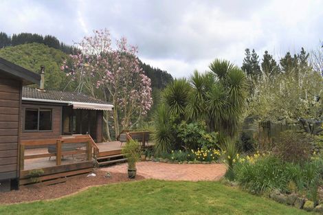 Photo of property in 41 Kaitawa Road, Hautere, Otaki, 5582