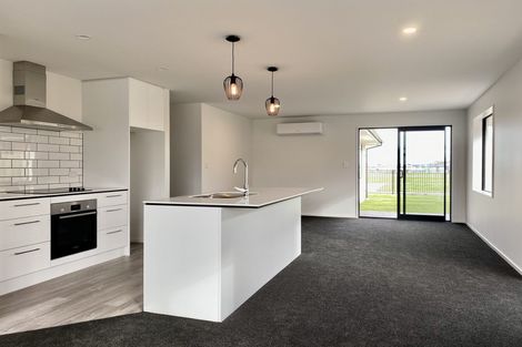 Photo of property in 5 Apple Orchard Lane, Yaldhurst, Christchurch, 8042