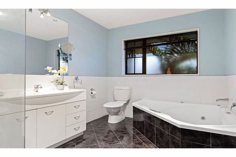 Photo of property in 10 Birchwood Close, Prebbleton, 7604