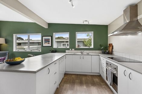 Photo of property in 5a Mepham Place, Ranui, Porirua, 5024