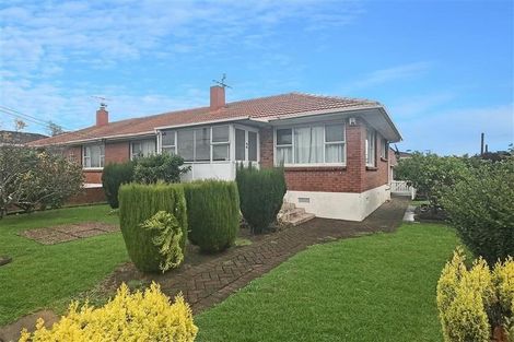 Photo of property in 1/17 Ti Rakau Drive, Pakuranga, Auckland, 2010