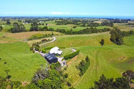 Photo of property in 169 Upper Pitone Road, Pitone, New Plymouth, 4374