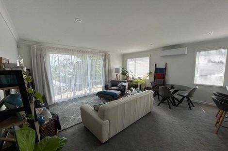 Photo of property in 258 Birkdale Road, Birkdale, Auckland, 0626