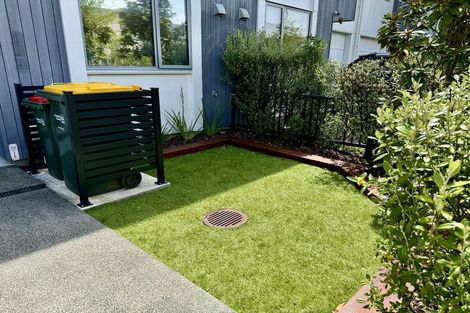 Photo of property in 37 Pencaitland Drive, Flat Bush, Auckland, 2019