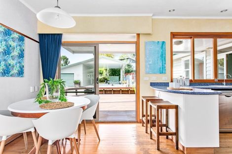 Photo of property in 17 Marian Drive, Inner Kaiti, Gisborne, 4010