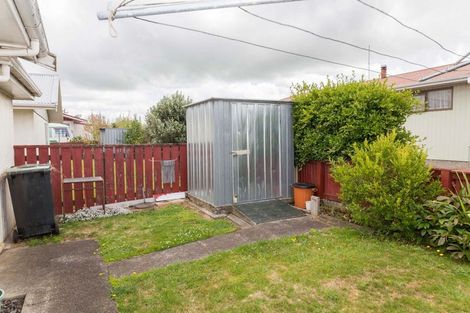Photo of property in 4 Mccallum Street, Dannevirke, 4930