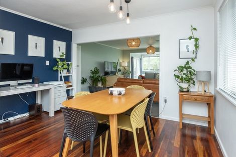 Photo of property in 6 Exeter Crescent, Pirimai, Napier, 4112