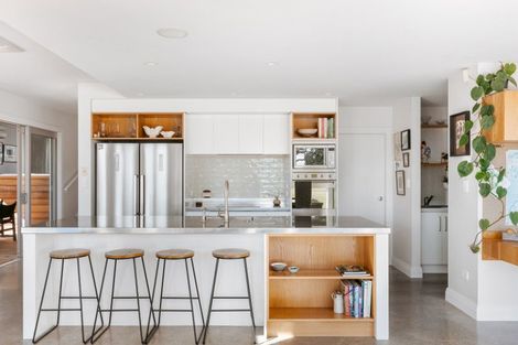 Photo of property in 108 Oceanbeach Road, Mount Maunganui, 3116