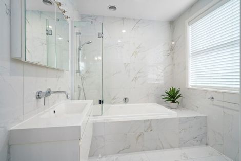 Photo of property in 203 Victoria Street, Cambridge, 3434