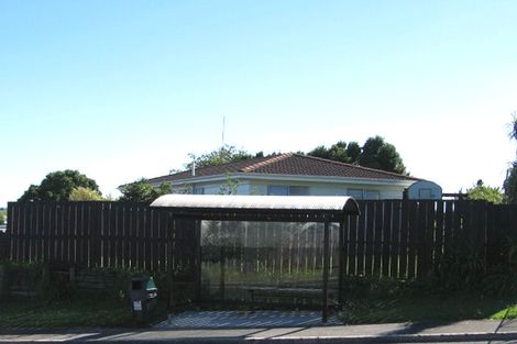 Photo of property in 152 Moire Road, West Harbour, Auckland, 0618