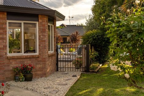 Photo of property in 35 Northmeadow Drive, Rototuna, Hamilton, 3210