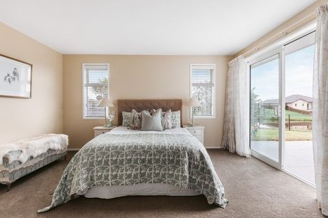 Photo of property in 32 Tatahi Cove, Papamoa Beach, Papamoa, 3118