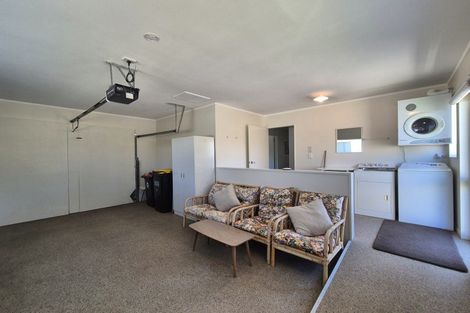 Photo of property in 4 Allman Drive, Coromandel, 3506