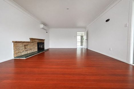 Photo of property in 21 Percival Street, Manurewa, Auckland, 2102