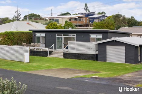 Photo of property in 3 Edwards Street, Waihi Beach, 3611