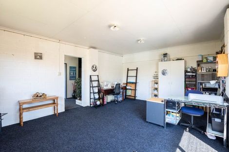 Photo of property in 5 Ngapapa Street, Urenui, 4375