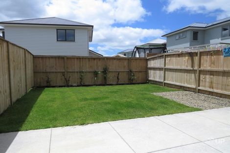 Photo of property in 20 Gilbert Hall Way, Swanson, Auckland, 0614
