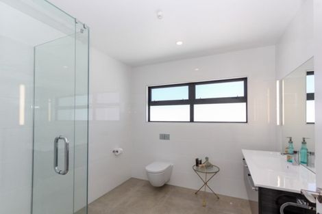 Photo of property in 1/86 Hurlstone Drive, Waiwhakaiho, New Plymouth, 4312