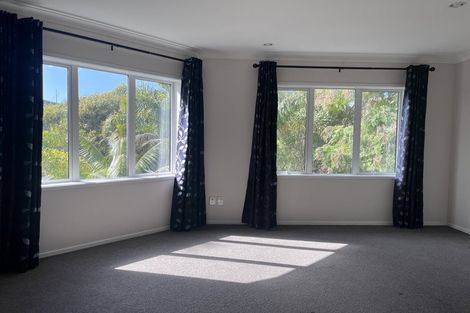 Photo of property in 873a Beach Road, Waiake, Auckland, 0630