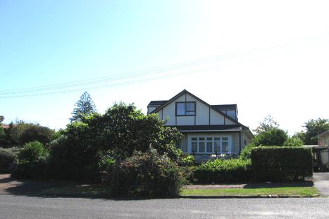 Photo of property in 14 Bangor Street, Point Chevalier, Auckland, 1022