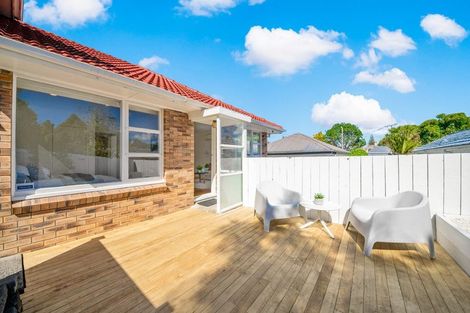 Photo of property in 2/38 Woodford Road, Mount Eden, Auckland, 1024