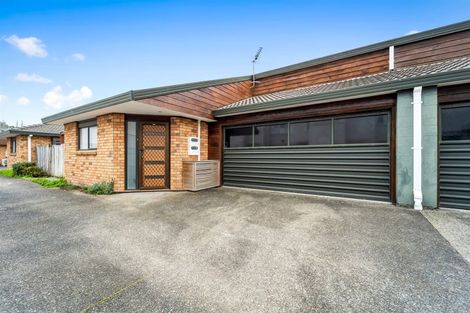 Photo of property in 3/26 Inverness Road, Browns Bay, Auckland, 0630