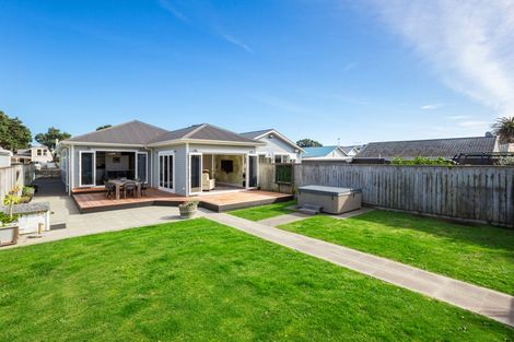Photo of property in 63 Brussels Street, Miramar, Wellington, 6022