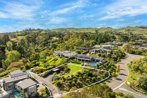 Photo of property in 9 Burbury Ridge, Havelock North, 4130