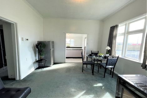 Photo of property in 108 Clyde Street, Balclutha, 9230