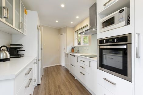 Photo of property in 23 Rotoiti Avenue, Pakuranga Heights, Auckland, 2010