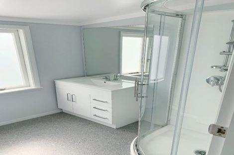 Photo of property in 22a Howard Road, Taradale, Napier, 4112