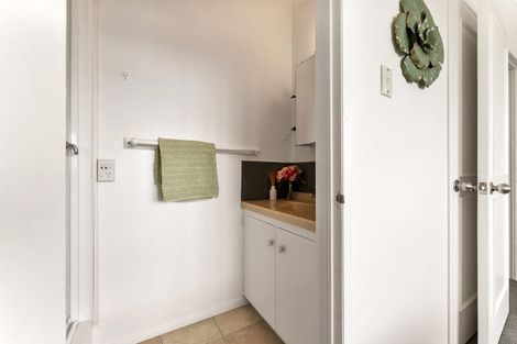 Photo of property in 19 Monyash Road, Manly, Whangaparaoa, 0930