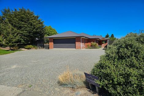 Photo of property in 1 Dwyer Place, Lake Tekapo, 7999