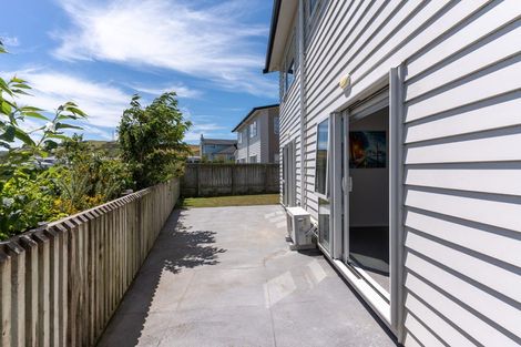 Photo of property in 12 Trelawny Terrace, Grenada Village, Wellington, 6037