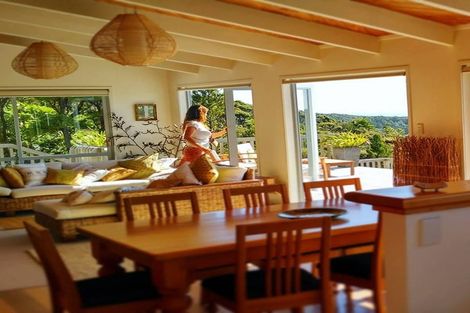 Photo of property in 128 Lone Kauri Road, Karekare, Auckland, 0772