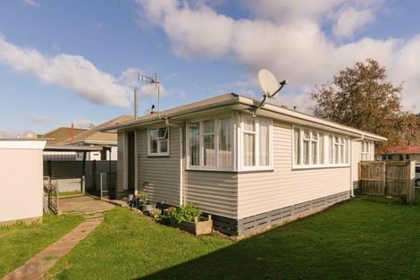 Photo of property in 3 Newbury Street, Awapuni, Palmerston North, 4412