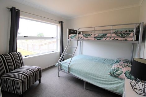 Photo of property in 124 Rangiora Crescent, Matarangi, Whitianga, 3592