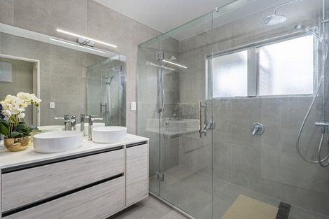 Photo of property in 19 Carina Way, Whitianga, 3510