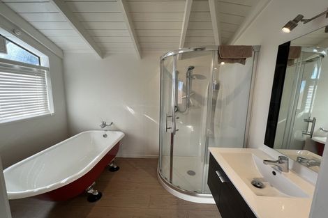 Photo of property in 11 Muritai Road, Milford, Auckland, 0620