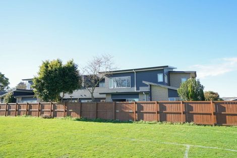 Photo of property in 19f Inverness Avenue, Hamilton East, Hamilton, 3216