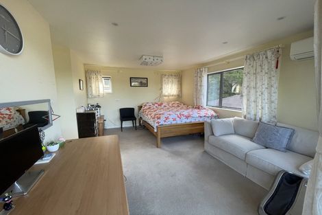 Photo of property in 19 Barnsley Place, Henderson, Auckland, 0612